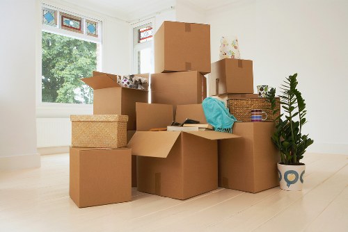 Truck loading support for Shepherds Bush property moves