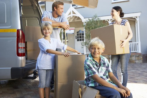 Short-term and long-term storage arrangements near Shepherds Bush